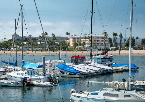 Jamaica Bay Inn Marina Del Rey Tapestry Collection by Hilton image 2